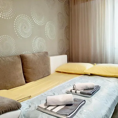 Apartman Cezar Faleza-nord Constanta-plaja Reyna Konstanca